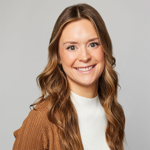 EBoxey_WebHeadshot Elena Boxey headshot.